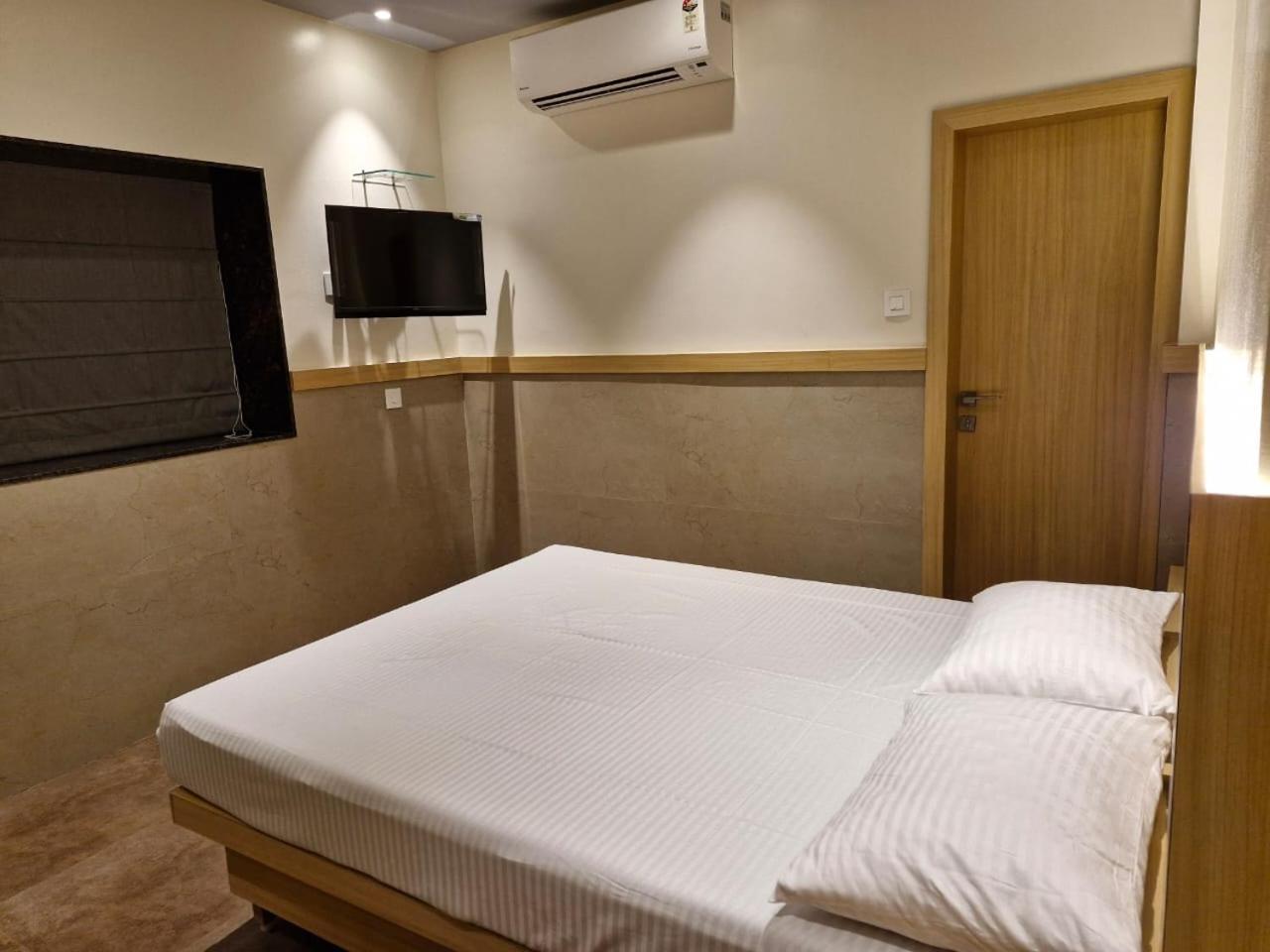 Avenue 10 Boutique Hotel Pune Exterior foto